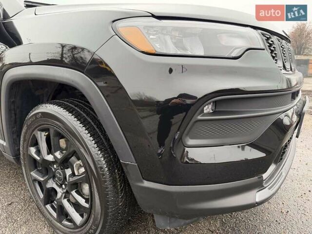 Черный Джип Компас, объемом двигателя 2 л и пробегом 30 тыс. км за 21500 $, фото 14 на Automoto.ua