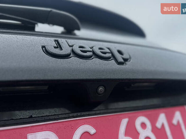 Черный Джип Компас, объемом двигателя 2 л и пробегом 9 тыс. км за 19900 $, фото 49 на Automoto.ua