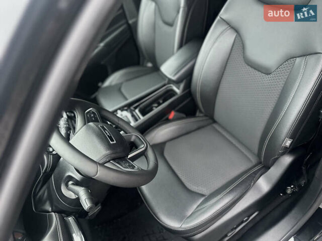 Черный Джип Компас, объемом двигателя 2 л и пробегом 9 тыс. км за 19900 $, фото 39 на Automoto.ua