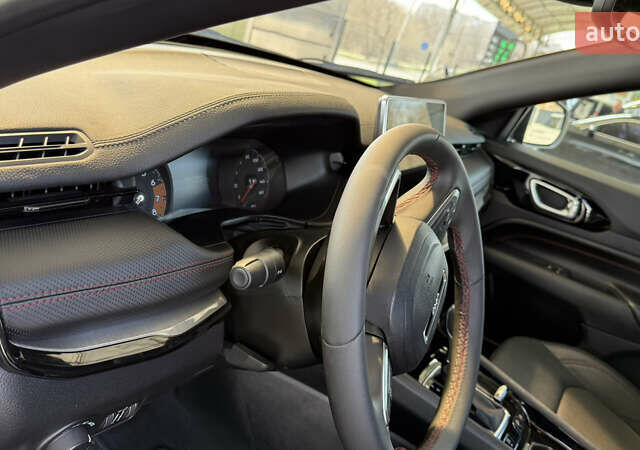 Черный Джип Компас, объемом двигателя 2 л и пробегом 17 тыс. км за 25000 $, фото 13 на Automoto.ua