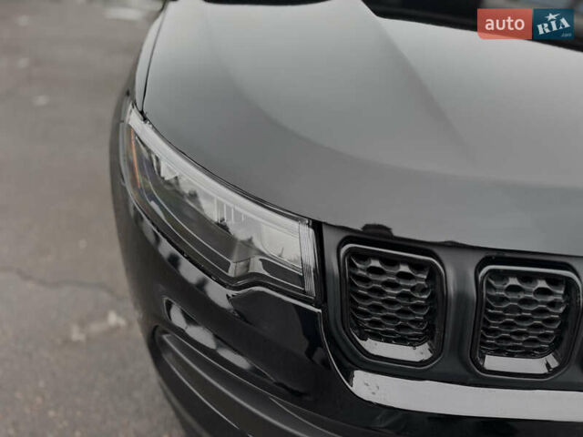 Черный Джип Компас, объемом двигателя 2 л и пробегом 9 тыс. км за 19900 $, фото 16 на Automoto.ua