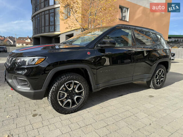 Чорний Джип Compass, об'ємом двигуна 2 л та пробігом 6 тис. км за 25500 $, фото 2 на Automoto.ua