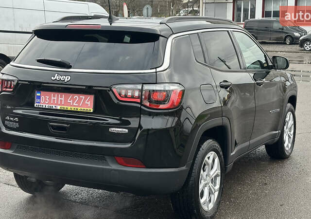 Чорний Джип Compass, об'ємом двигуна 2 л та пробігом 1 тис. км за 25300 $, фото 4 на Automoto.ua