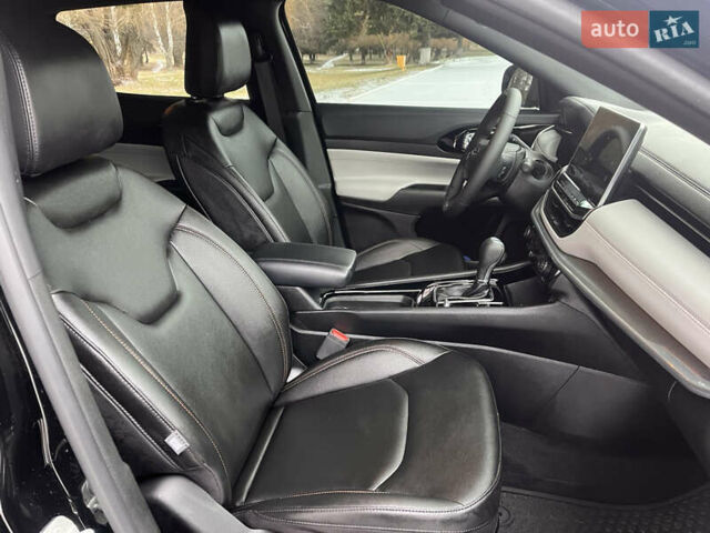 Черный Джип Компас, объемом двигателя 2 л и пробегом 21 тыс. км за 24200 $, фото 36 на Automoto.ua