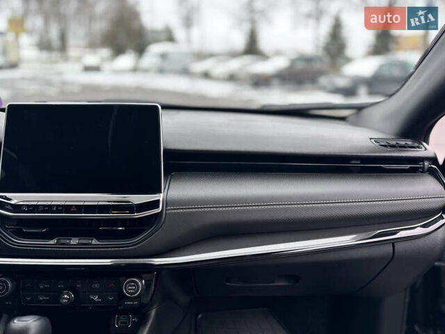 Черный Джип Компас, объемом двигателя 2 л и пробегом 9 тыс. км за 19900 $, фото 24 на Automoto.ua