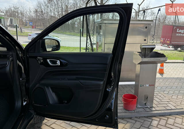 Черный Джип Компас, объемом двигателя 2 л и пробегом 17 тыс. км за 25000 $, фото 9 на Automoto.ua