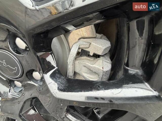 Черный Джип Компас, объемом двигателя 2 л и пробегом 30 тыс. км за 21500 $, фото 5 на Automoto.ua