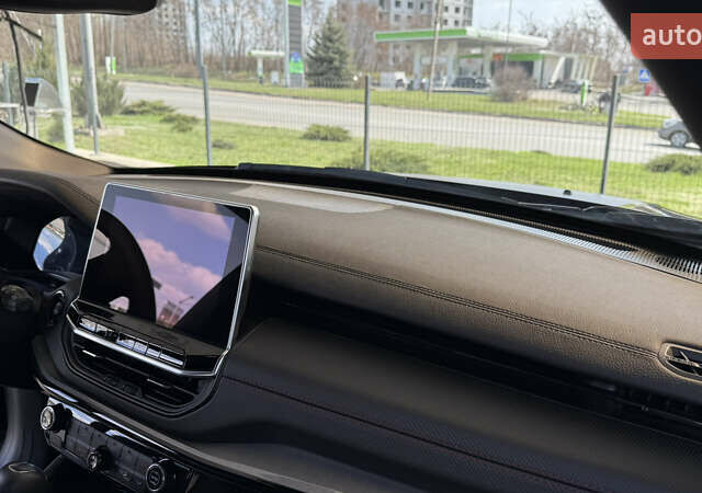 Черный Джип Компас, объемом двигателя 2 л и пробегом 17 тыс. км за 25000 $, фото 4 на Automoto.ua