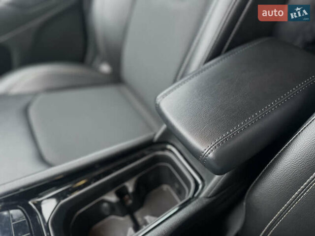 Черный Джип Компас, объемом двигателя 2 л и пробегом 9 тыс. км за 19900 $, фото 27 на Automoto.ua