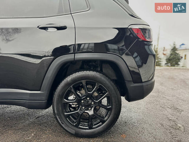 Черный Джип Компас, объемом двигателя 2 л и пробегом 9 тыс. км за 19900 $, фото 11 на Automoto.ua