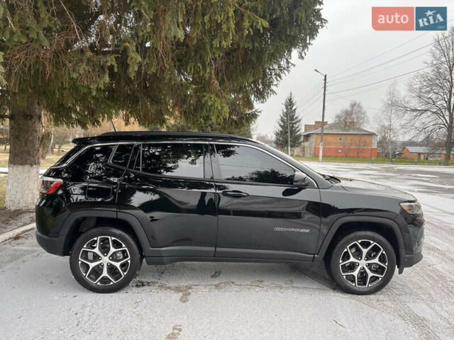 Черный Джип Компас, объемом двигателя 2 л и пробегом 21 тыс. км за 24200 $, фото 5 на Automoto.ua