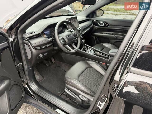 Черный Джип Компас, объемом двигателя 2 л и пробегом 30 тыс. км за 21500 $, фото 29 на Automoto.ua