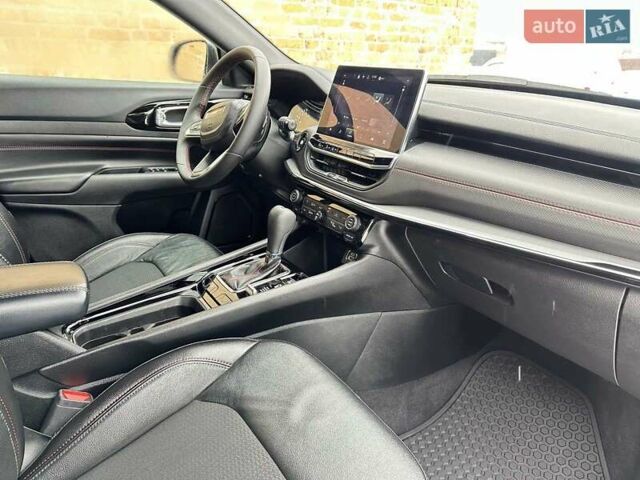 Черный Джип Компас, объемом двигателя 2 л и пробегом 17 тыс. км за 25000 $, фото 22 на Automoto.ua