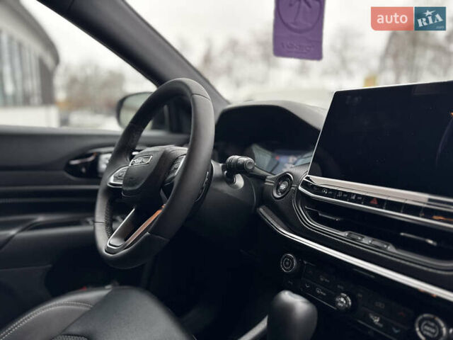 Черный Джип Компас, объемом двигателя 2 л и пробегом 9 тыс. км за 19900 $, фото 23 на Automoto.ua