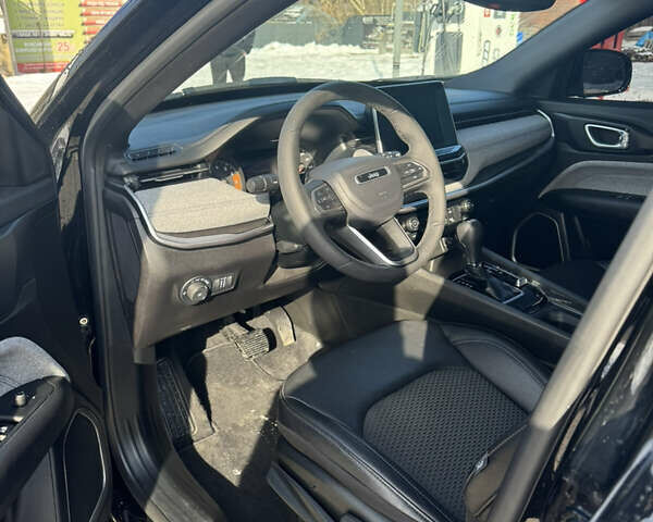 Черный Джип Компас, объемом двигателя 2 л и пробегом 6 тыс. км за 21500 $, фото 7 на Automoto.ua