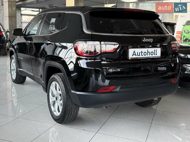 Черный Джип Компас, объемом двигателя 2 л и пробегом 16 тыс. км за 22300 $, фото 10 на Automoto.ua