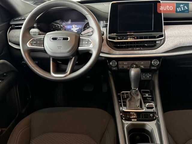 Черный Джип Компас, объемом двигателя 2 л и пробегом 16 тыс. км за 22300 $, фото 32 на Automoto.ua