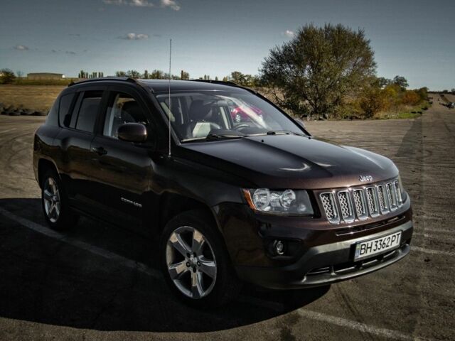 Коричневый Джип Компас, объемом двигателя 2.4 л и пробегом 163 тыс. км за 10300 $, фото 2 на Automoto.ua