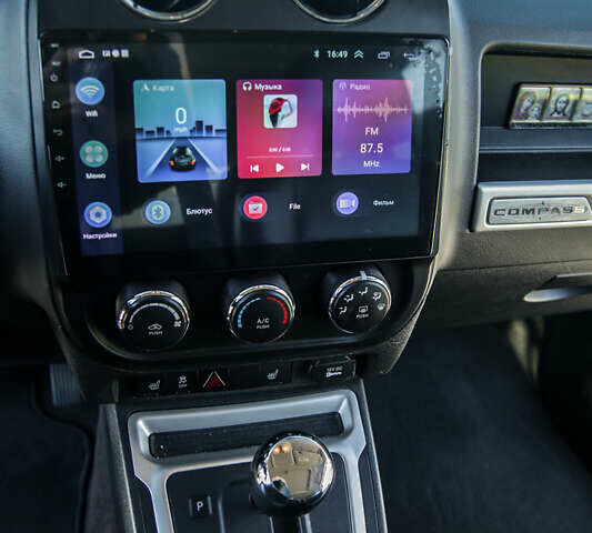 Коричневый Джип Компас, объемом двигателя 2.36 л и пробегом 163 тыс. км за 10300 $, фото 4 на Automoto.ua