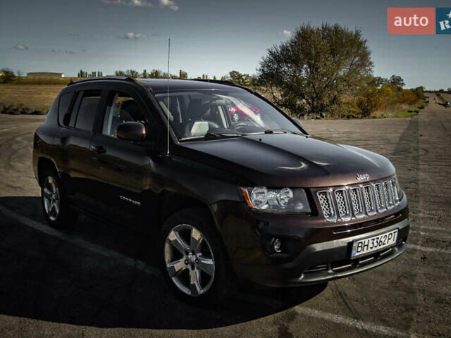 Коричневый Джип Компас, объемом двигателя 2.36 л и пробегом 163 тыс. км за 10300 $, фото 2 на Automoto.ua