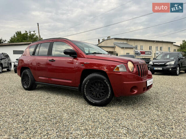 Червоний Джип Compass, об'ємом двигуна 2 л та пробігом 214 тис. км за 7950 $, фото 5 на Automoto.ua