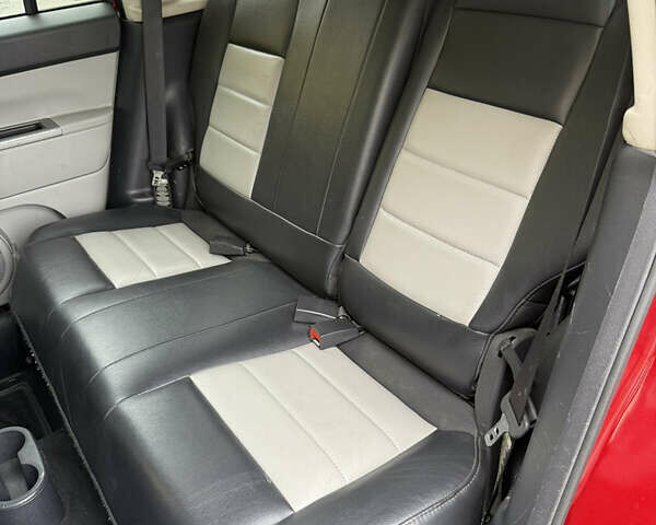 Красный Джип Компас, объемом двигателя 2.4 л и пробегом 260 тыс. км за 7900 $, фото 29 на Automoto.ua