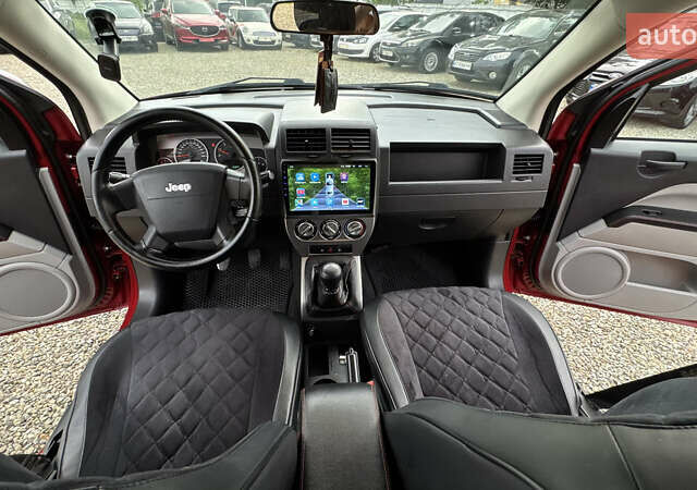 Красный Джип Компас, объемом двигателя 1.97 л и пробегом 184 тыс. км за 8750 $, фото 47 на Automoto.ua