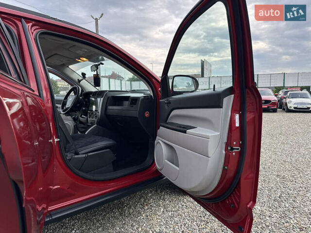 Червоний Джип Compass, об'ємом двигуна 2 л та пробігом 214 тис. км за 7950 $, фото 44 на Automoto.ua