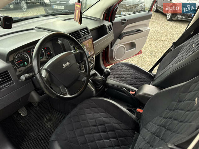 Червоний Джип Compass, об'ємом двигуна 2 л та пробігом 214 тис. км за 7950 $, фото 36 на Automoto.ua