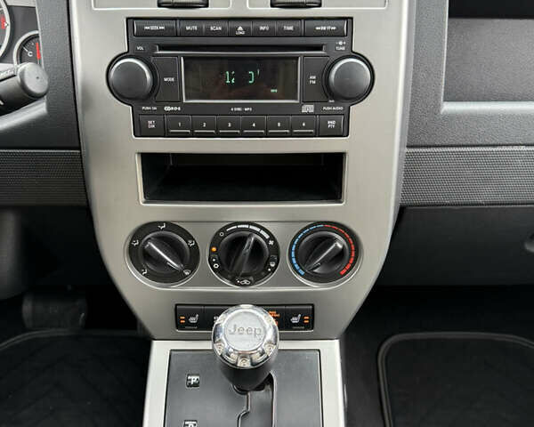 Красный Джип Компас, объемом двигателя 2.4 л и пробегом 260 тыс. км за 7900 $, фото 22 на Automoto.ua