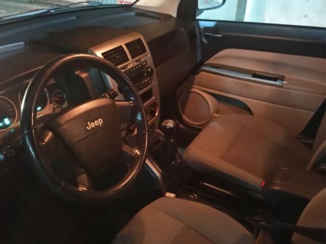 Червоний Джип Compass, об'ємом двигуна 2 л та пробігом 282 тис. км за 4350 $, фото 8 на Automoto.ua