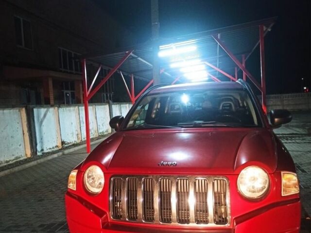 Червоний Джип Compass, об'ємом двигуна 2 л та пробігом 282 тис. км за 4350 $, фото 1 на Automoto.ua