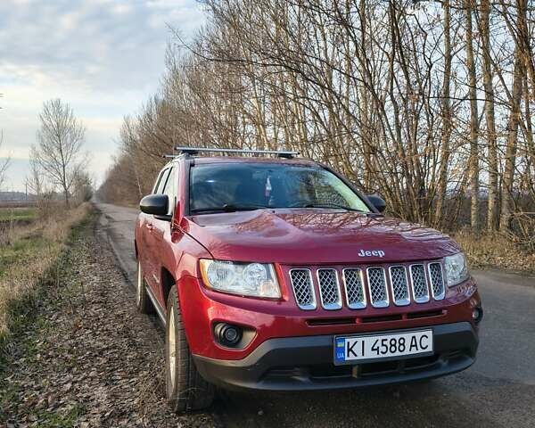 Червоний Джип Compass, об'ємом двигуна 2.36 л та пробігом 325 тис. км за 8600 $, фото 3 на Automoto.ua