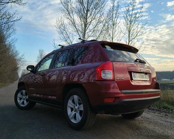 Червоний Джип Compass, об'ємом двигуна 2.36 л та пробігом 325 тис. км за 8600 $, фото 10 на Automoto.ua