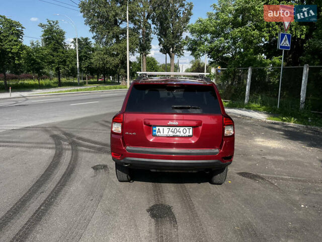 Красный Джип Компас, объемом двигателя 2.36 л и пробегом 243 тыс. км за 8500 $, фото 1 на Automoto.ua