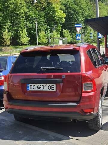 Красный Джип Компас, объемом двигателя 2.36 л и пробегом 300 тыс. км за 6900 $, фото 4 на Automoto.ua