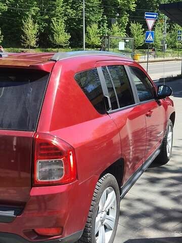 Красный Джип Компас, объемом двигателя 2.36 л и пробегом 300 тыс. км за 6900 $, фото 5 на Automoto.ua