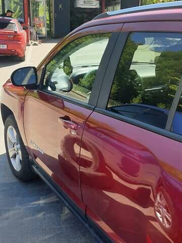 Красный Джип Компас, объемом двигателя 2.36 л и пробегом 300 тыс. км за 6900 $, фото 7 на Automoto.ua