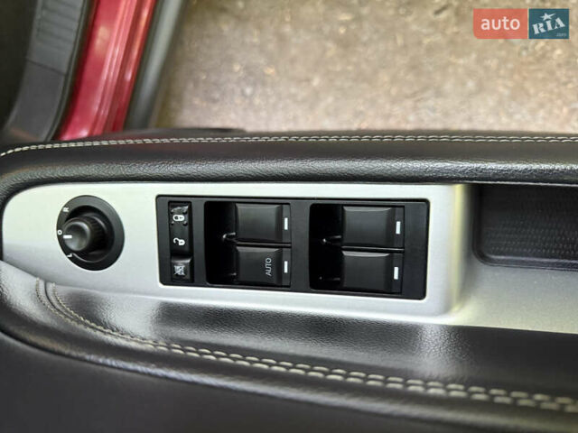 Джип Компас 2013 в Луцке на Automoto.ua Красный Джип Компас, объемом двигателя 2.36 л и пробегом 176 тыс. км за 10200 $, фото 15 на Automoto.ua