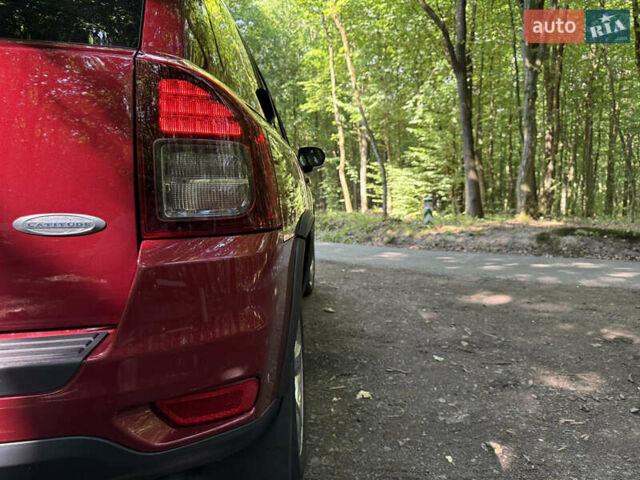 Джип Компас 2013 в Луцке на Automoto.ua Красный Джип Компас, объемом двигателя 2.36 л и пробегом 176 тыс. км за 10200 $, фото 3 на Automoto.ua