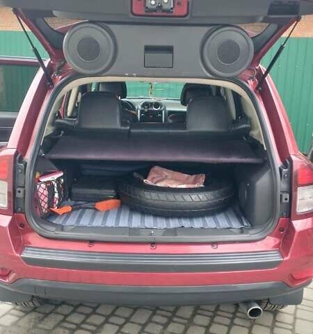 Червоний Джип Compass, об'ємом двигуна 2.36 л та пробігом 277 тис. км за 9800 $, фото 4 на Automoto.ua