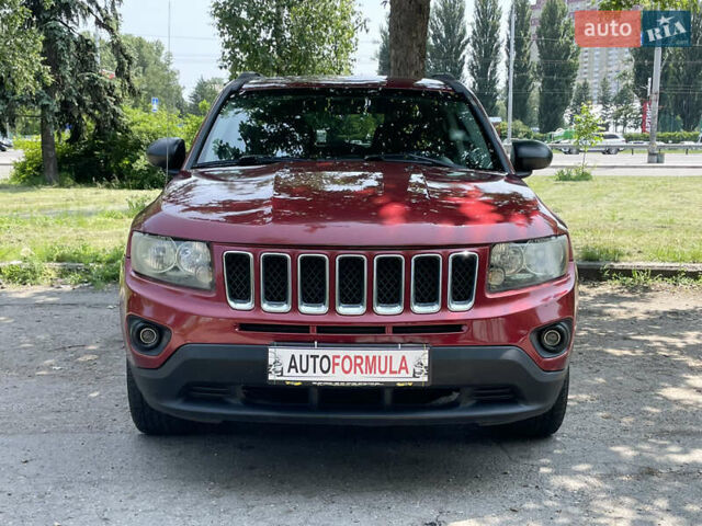 Красный Джип Компас, объемом двигателя 2.4 л и пробегом 180 тыс. км за 8490 $, фото 3 на Automoto.ua