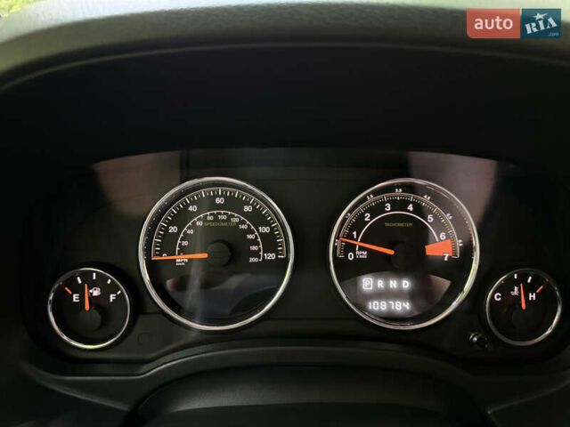 Джип Компас 2013 в Луцке на Automoto.ua Красный Джип Компас, объемом двигателя 2.36 л и пробегом 176 тыс. км за 10200 $, фото 18 на Automoto.ua