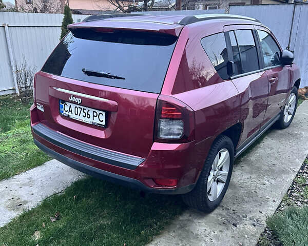 Червоний Джип Compass, об'ємом двигуна 2.4 л та пробігом 160 тис. км за 10500 $, фото 3 на Automoto.ua