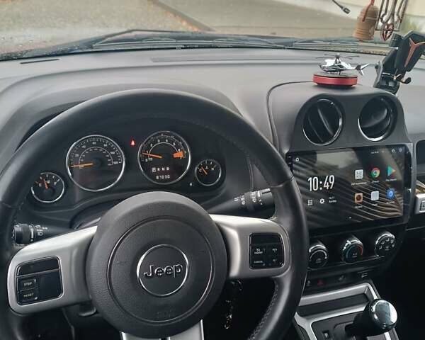 Красный Джип Компас, объемом двигателя 2.36 л и пробегом 140 тыс. км за 8900 $, фото 13 на Automoto.ua