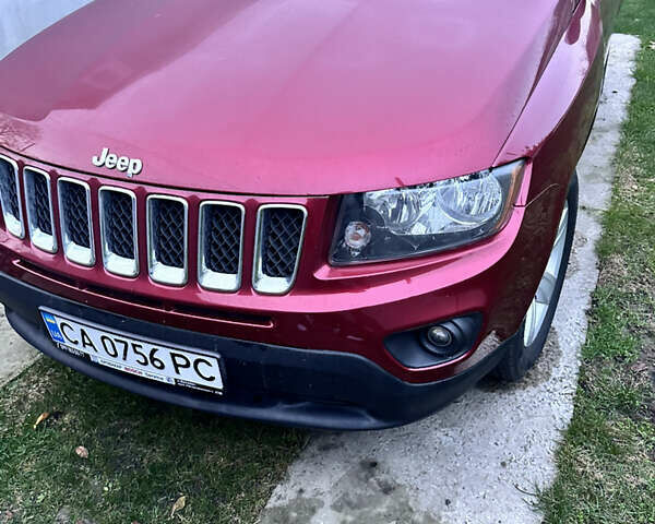 Червоний Джип Compass, об'ємом двигуна 2.4 л та пробігом 160 тис. км за 10500 $, фото 1 на Automoto.ua