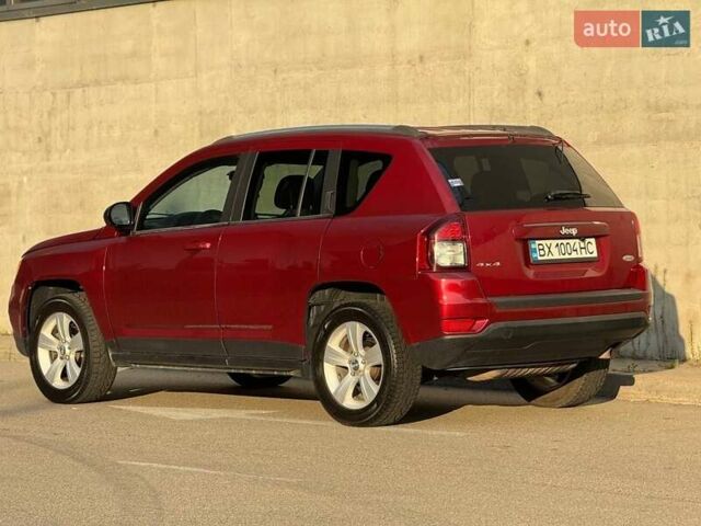 Красный Джип Компас, объемом двигателя 2.36 л и пробегом 130 тыс. км за 9900 $, фото 2 на Automoto.ua