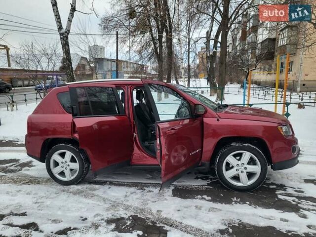 Красный Джип Компас, объемом двигателя 2 л и пробегом 75 тыс. км за 11200 $, фото 6 на Automoto.ua