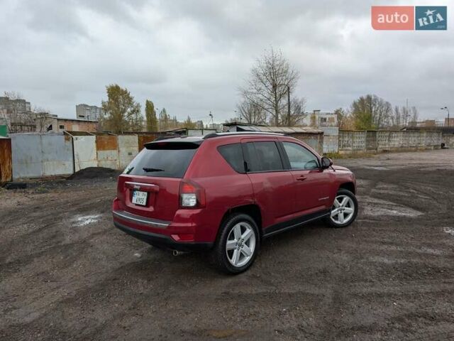 Джип Compass 2014 у Києві на Automoto.ua Червоний Джип Compass, об'ємом двигуна 2 л та пробігом 202 тис. км за 9999 $, фото 4 на Automoto.ua