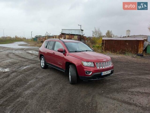 Джип Compass 2014 у Києві на Automoto.ua Червоний Джип Compass, об'ємом двигуна 2 л та пробігом 202 тис. км за 9999 $, фото 6 на Automoto.ua